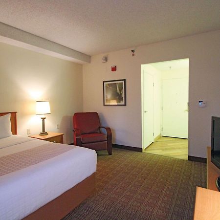 La Quinta By Wyndham Orlando South Hotel Williamsburg Exterior photo